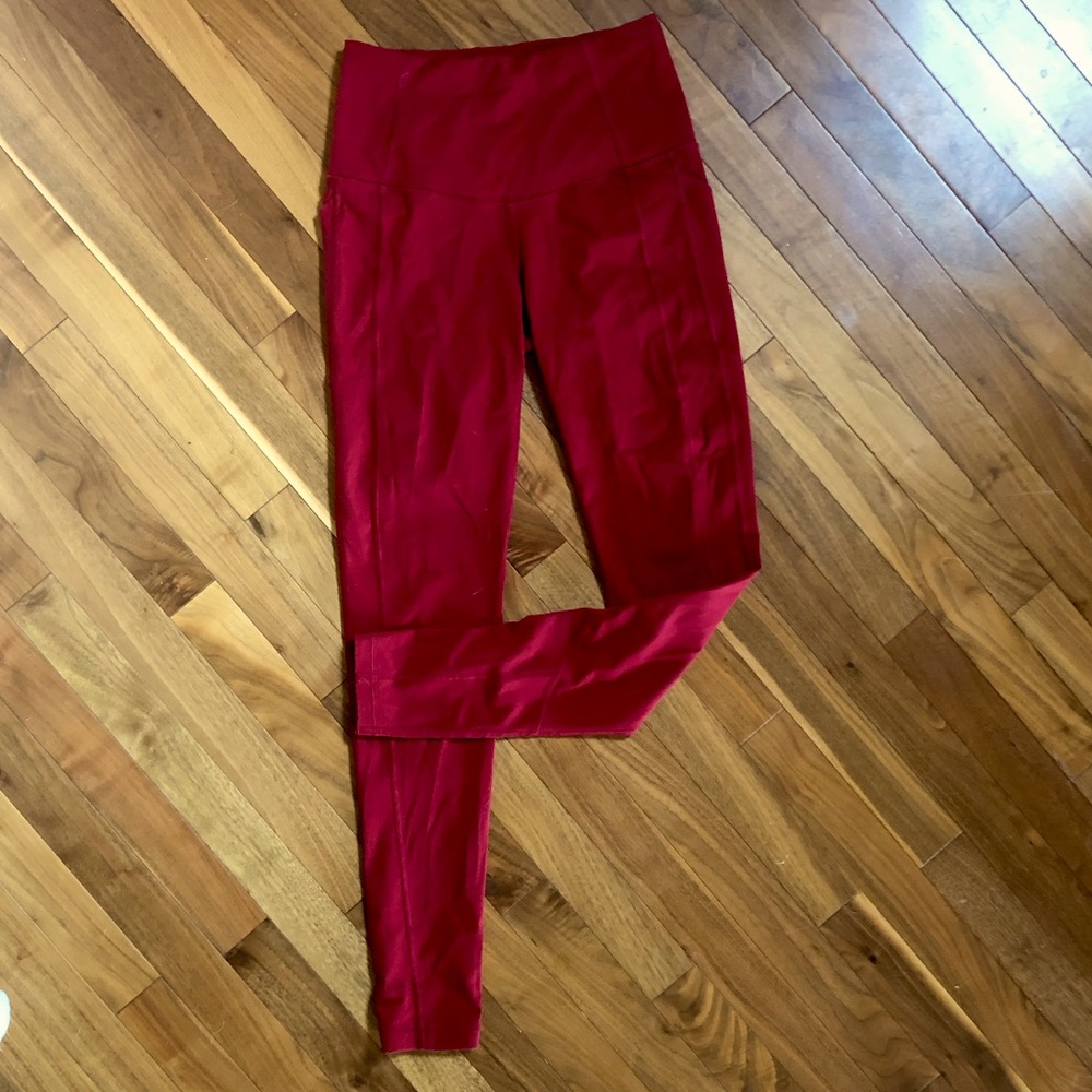 Beautiful sexy full leg VS Sport small red leggings